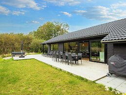 5 Star Holiday Home in Ebeltoft