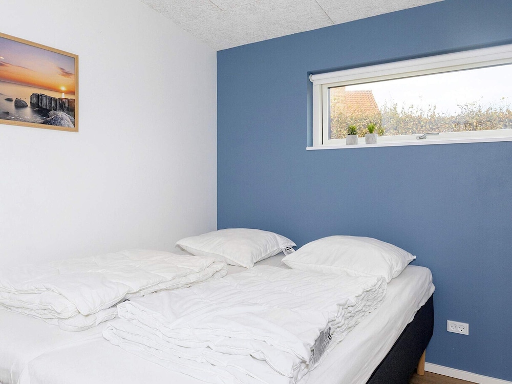 12 Person Holiday Home in Vinderup
