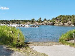 8 Person Holiday Home in Berg