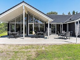 5 Star Holiday Home in Blavand