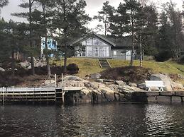 4 Star Holiday Home in Sveio