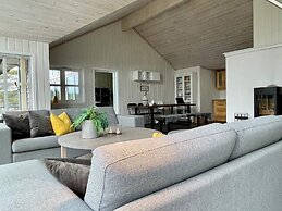 4 Star Holiday Home in Sveio