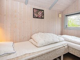 5 Star Holiday Home in Borkop