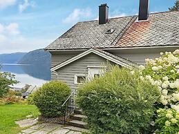 6 Person Holiday Home in Utvik