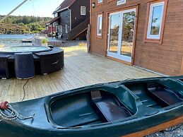 5 Star Holiday Home in Urangsvag