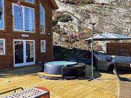 5 Star Holiday Home in Urangsvag