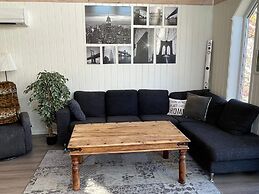 5 Star Holiday Home in Urangsvag