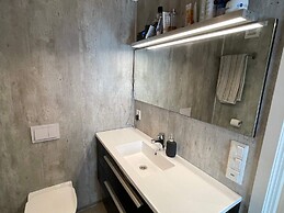 5 Star Holiday Home in Urangsvag