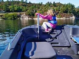 5 Star Holiday Home in Urangsvag
