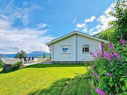 4 Person Holiday Home in Utvik