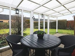 6 Person Holiday Home in Pandrup