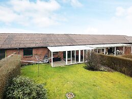 6 Person Holiday Home in Pandrup