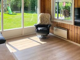 6 Person Holiday Home in Ansager