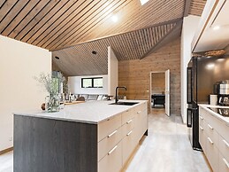 5 Star Holiday Home in Hals