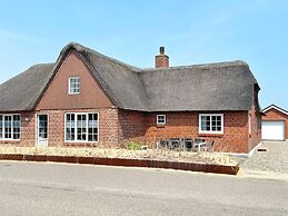 6 Person Holiday Home in Blavand