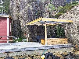 6 Person Holiday Home in Hardbakke