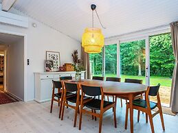 10 Person Holiday Home in Ry