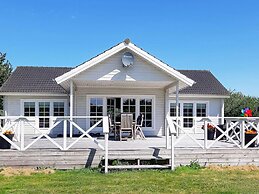5 Star Holiday Home in Spottrup