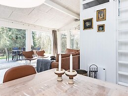 10 Person Holiday Home in Fjerritslev