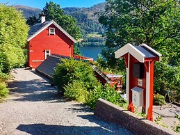 4 Star Holiday Home in Bruvik