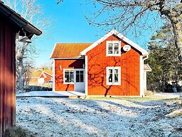 6 Person Holiday Home in Lidkoping