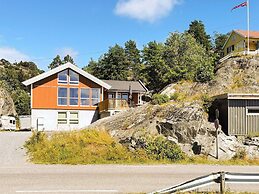 10 Person Holiday Home in Stathelle