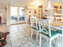 5 Person Holiday Home in Thyholm