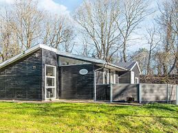 5 Person Holiday Home in Thyholm
