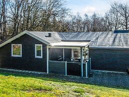 5 Person Holiday Home in Thyholm