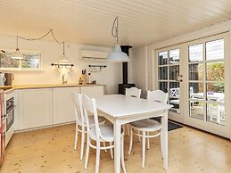 4 Person Holiday Home in Vaeggerlose