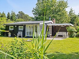 4 Person Holiday Home in Vaeggerlose