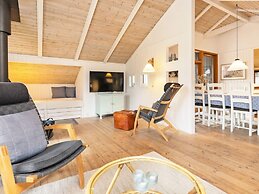 6 Person Holiday Home in Albaek