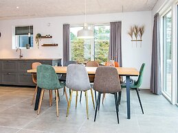 5 Star Holiday Home in Romo