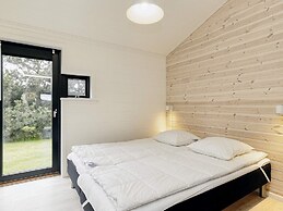 9 Person Holiday Home in Vaeggerlose