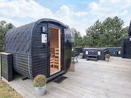 9 Person Holiday Home in Vaeggerlose
