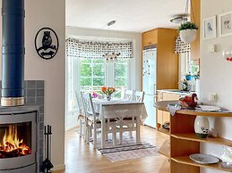 4 Star Holiday Home in Hjo