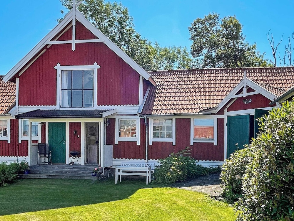 4 Star Holiday Home in Ellos