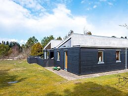 12 Person Holiday Home in Logstor-by Traum