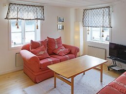 5 Star Holiday Home in Asbro