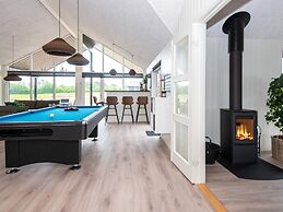 5 Star Holiday Home in Sydals
