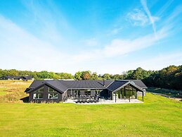 5 Star Holiday Home in Sydals