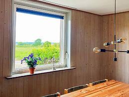 6 Person Holiday Home in Augustenborg