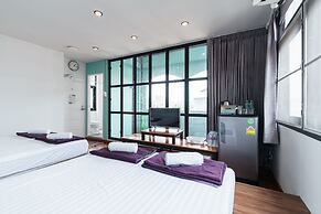 99 Hostel