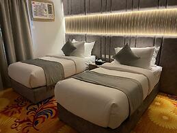 Sweet Land Hotel
