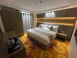 Sweet Land Hotel