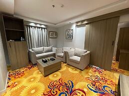 Sweet Land Hotel