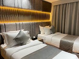 Sweet Land Hotel