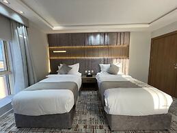 Sweet Land Hotel