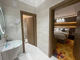 Sweet Land Hotel