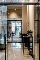 Hotel T